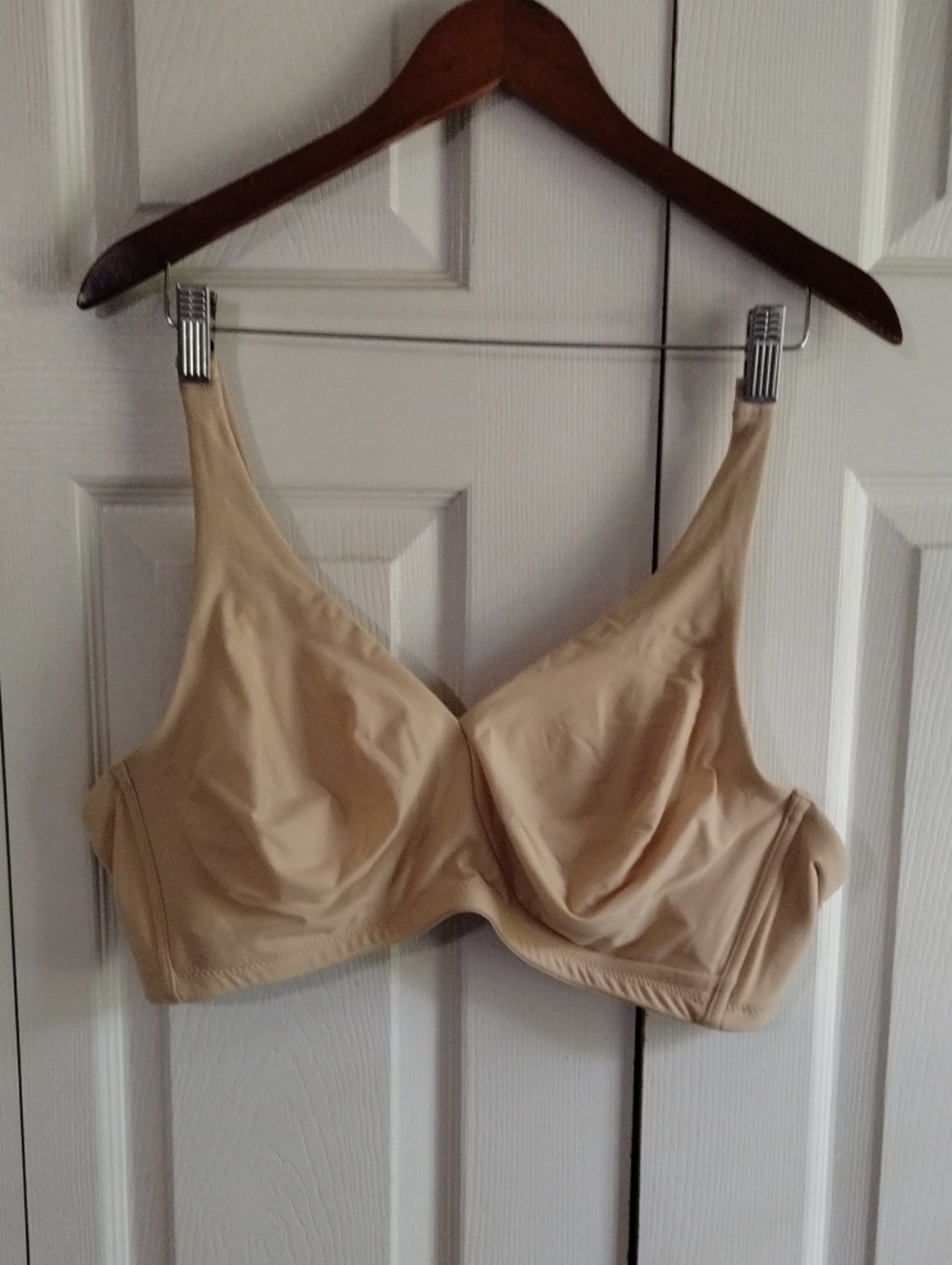 Waooal  Nude Full Coverage Wireless Bra - Comfort Support Size 44DDD